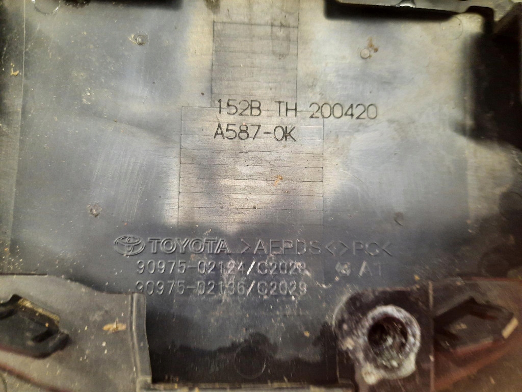Toyota Corolla E210 Kühlergrill FRONTGRILL Kühlergitter 5311402580 - Thumbnail 9