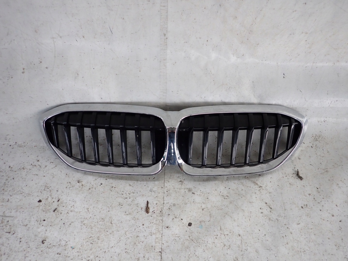 BMW 3 G21 Kühlergrill FRONTGRILL Kühlergitter 5113192 - Thumbnail 1
