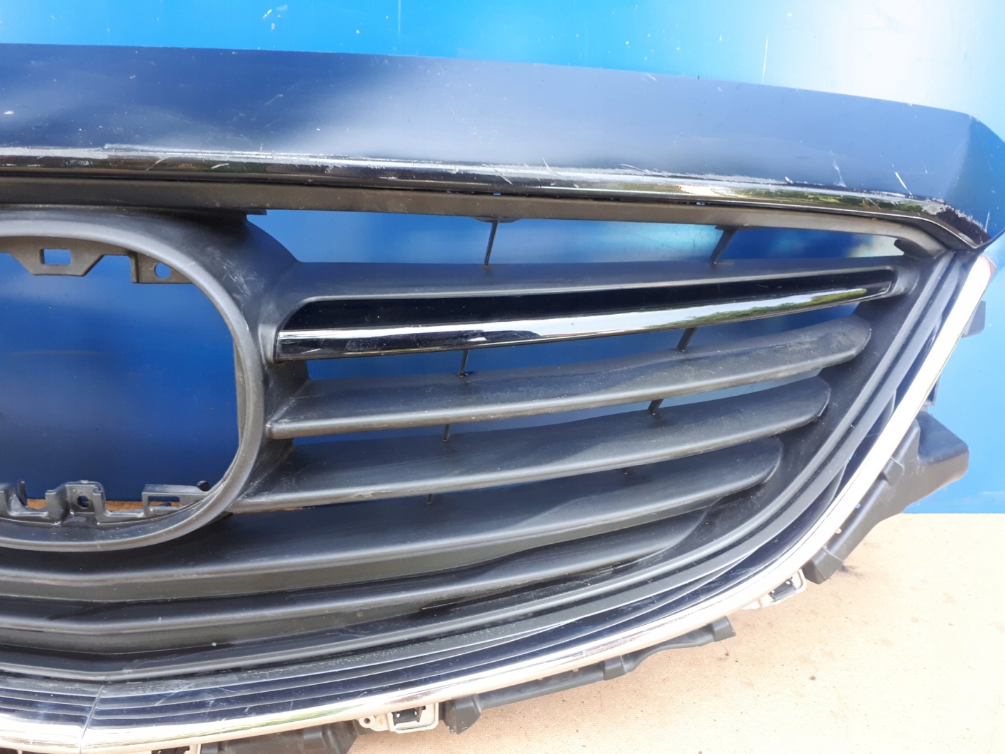 Mazda 6 GH Kühlergrill FRONTGRILL Kühlergitter GHP950712 - Thumbnail 5