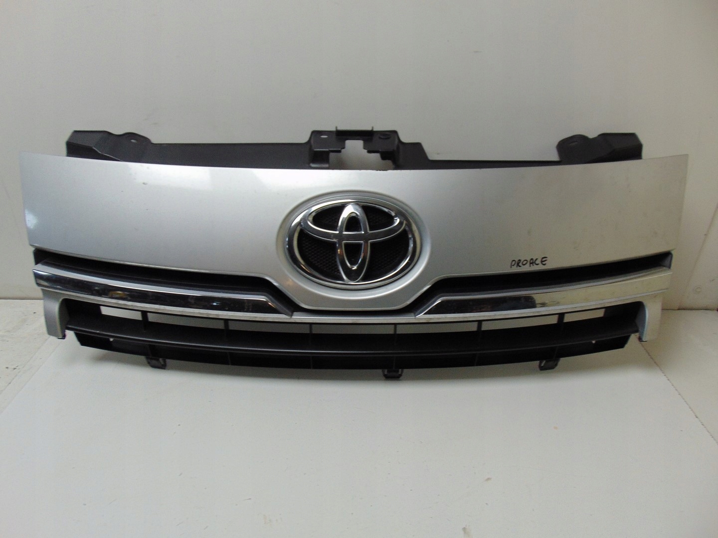 Toyota Proace V Kühlergrill FRONTGRILL Kühlergitter - Thumbnail 1