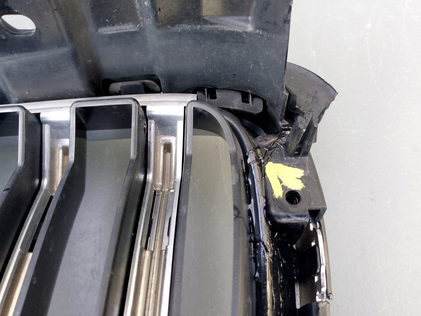 Volvo XC60 Kühlergrill FRONTGRILL Kühlergitter 32368147 - Thumbnail 9