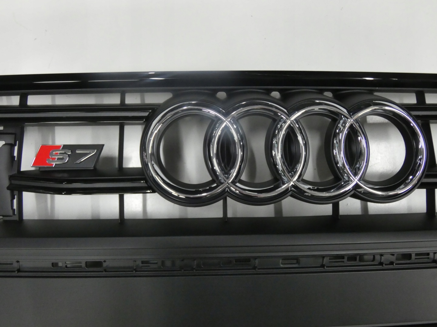 Audi 4K8 Kühlergrill FRONTGRILL Kühlergitter 4K8853651 - Thumbnail 4