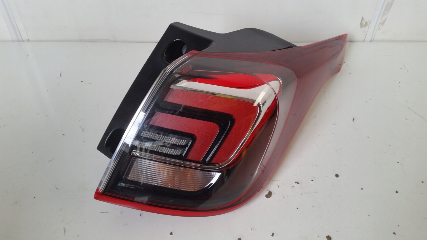 Opel Crossland Rückleuchte Rearlamp - Thumbnail 1