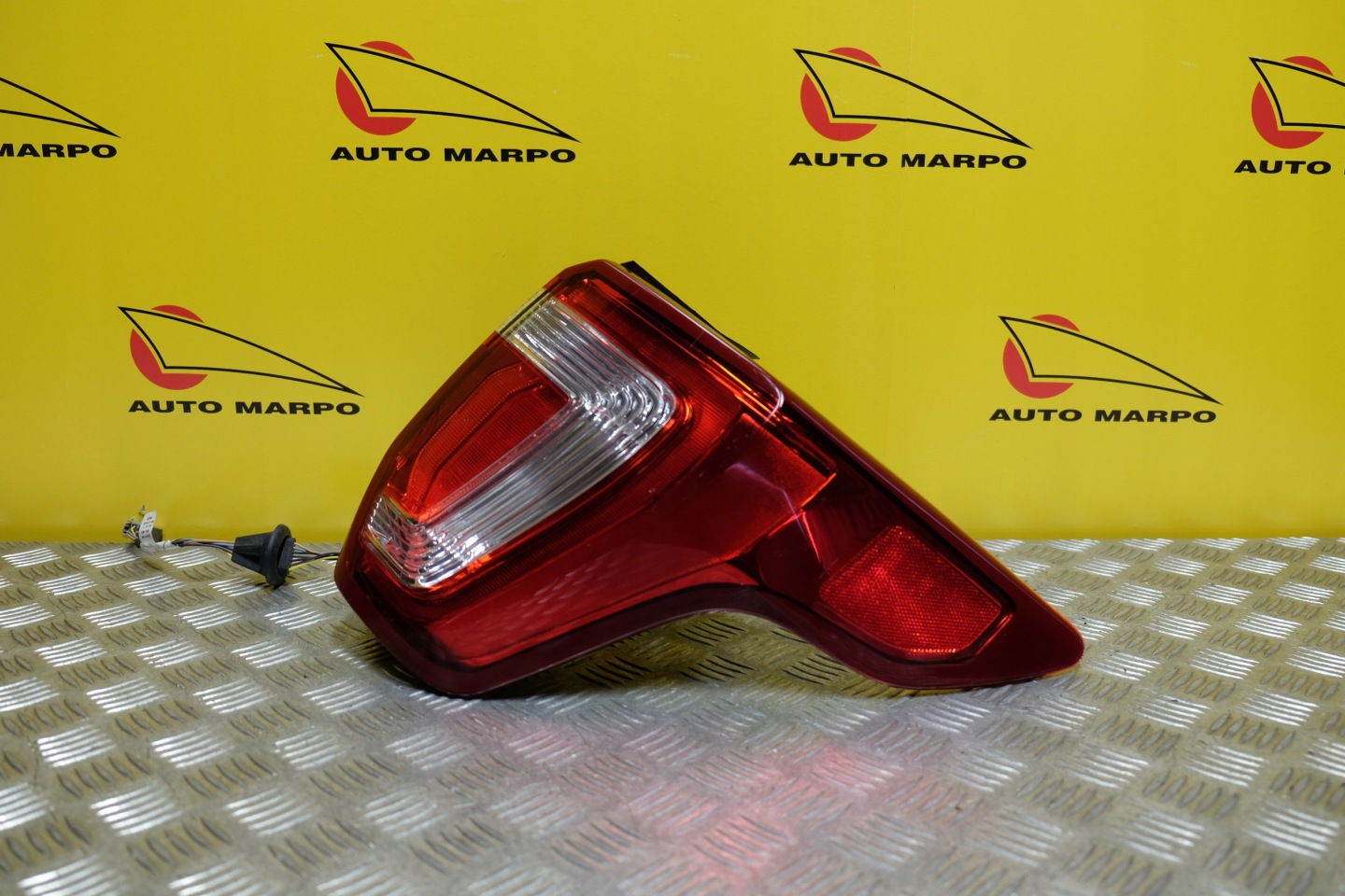 Ford Explorer Rückleuchte FB5313B504APR Rearlamp - Thumbnail 6