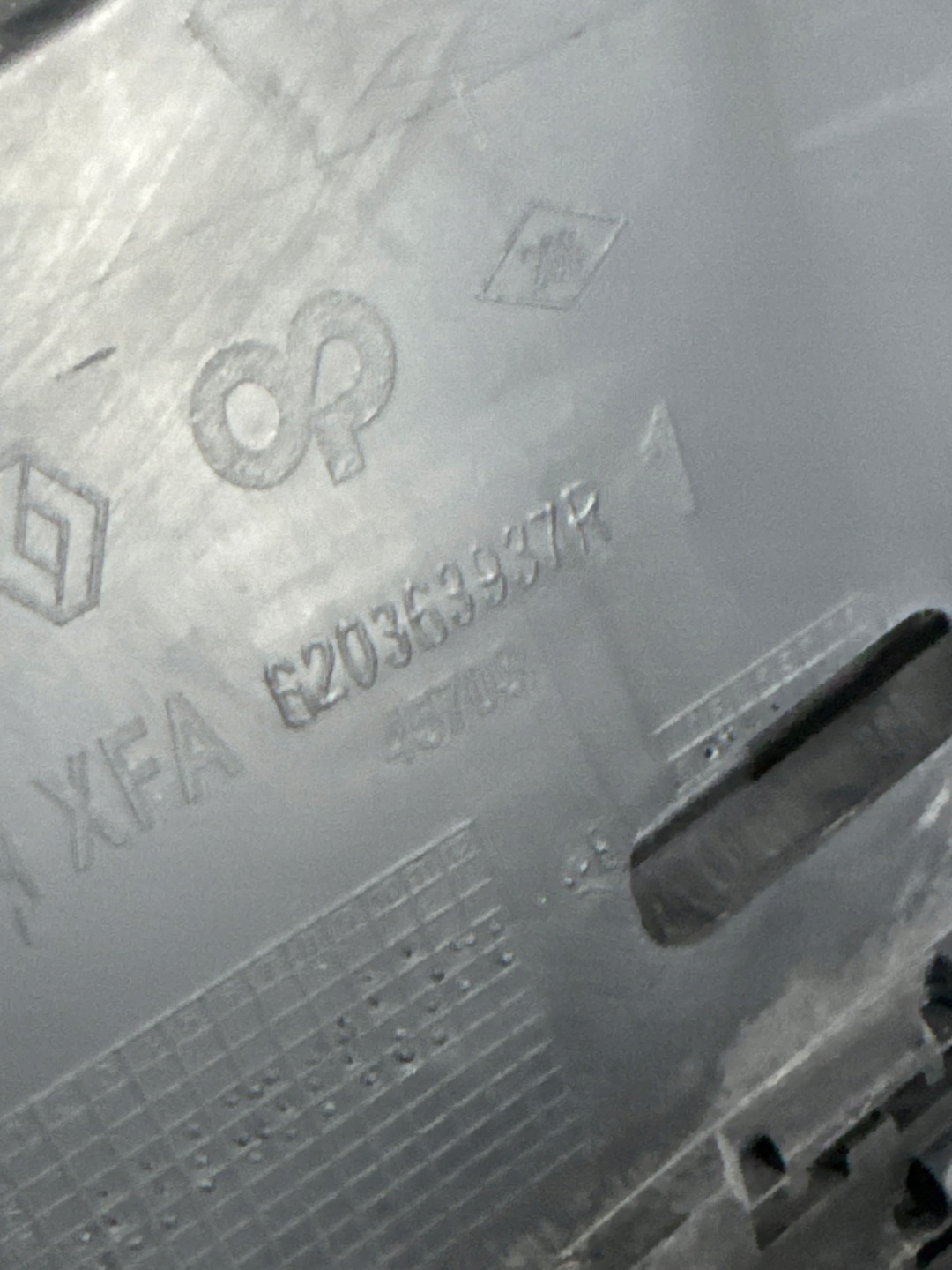 Renault ScĂ©nic I JA Kühlergrill FRONTGRILL Kühlergitter 620363937R - Thumbnail 10