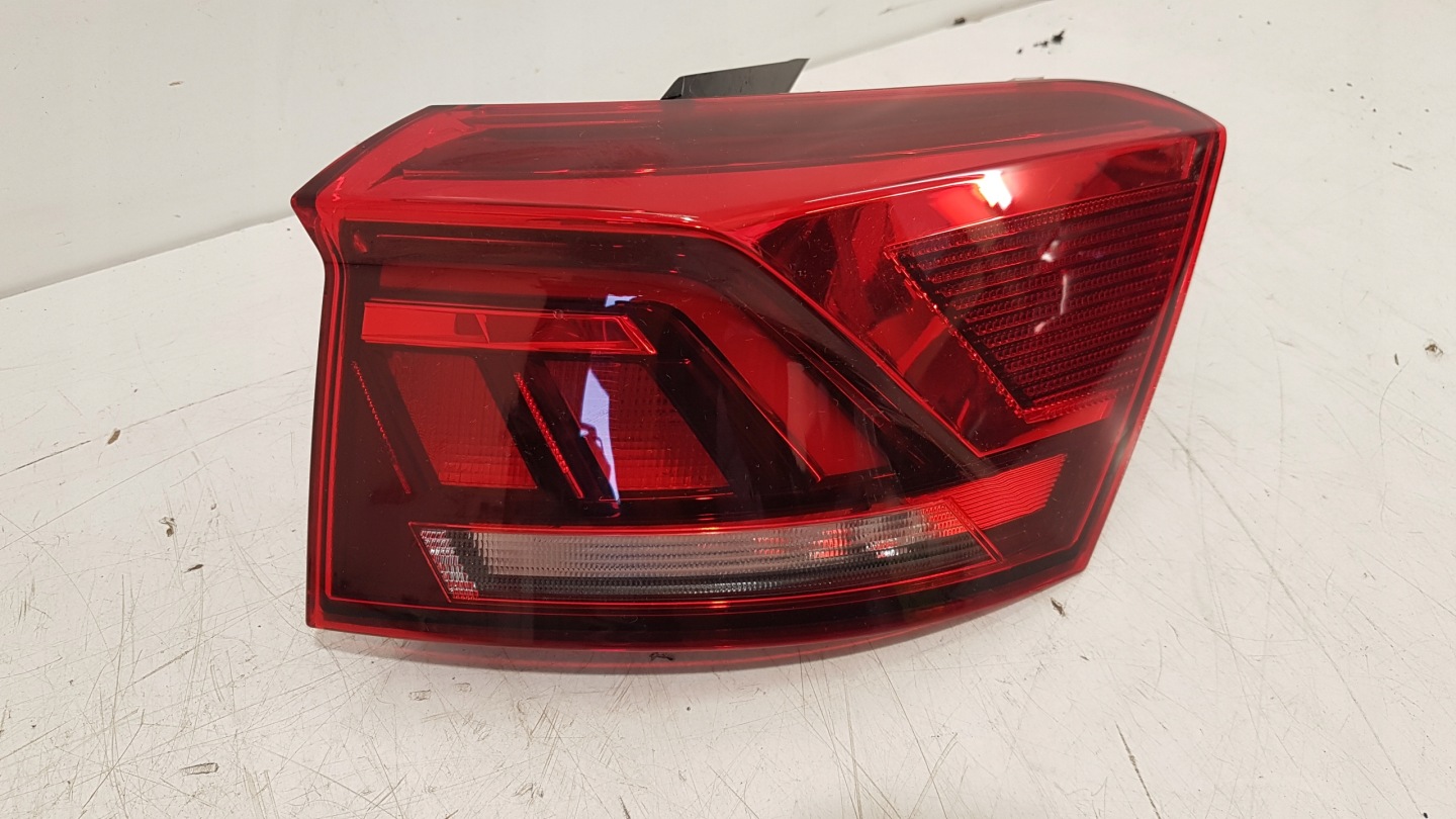 VW T-Roc A1 Rückleuchte 2GA945096D Rearlamp - Thumbnail 1