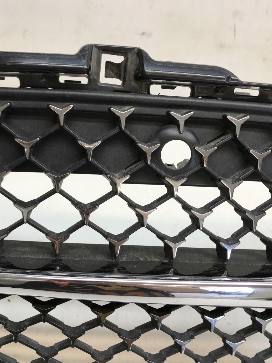 Mercedes-Benz C-Klasse W206 Kühlergrill FRONTGRILL Kühlergitter A2068882100 - Thumbnail 9