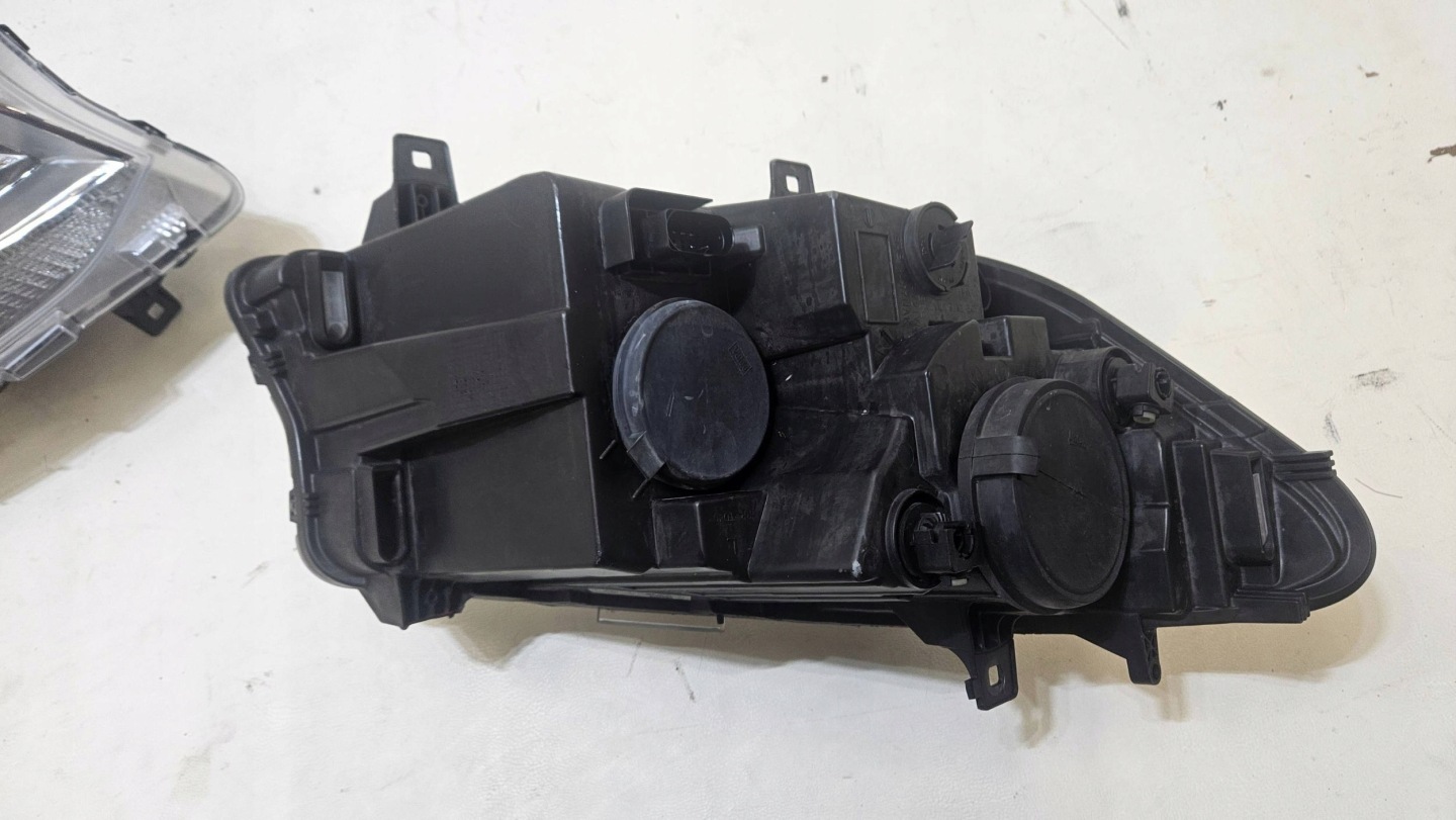 Frontscheinwerfer Mercedes-Benz Sprinter W910 A9109060000 LED Links Headlight - Thumbnail 6