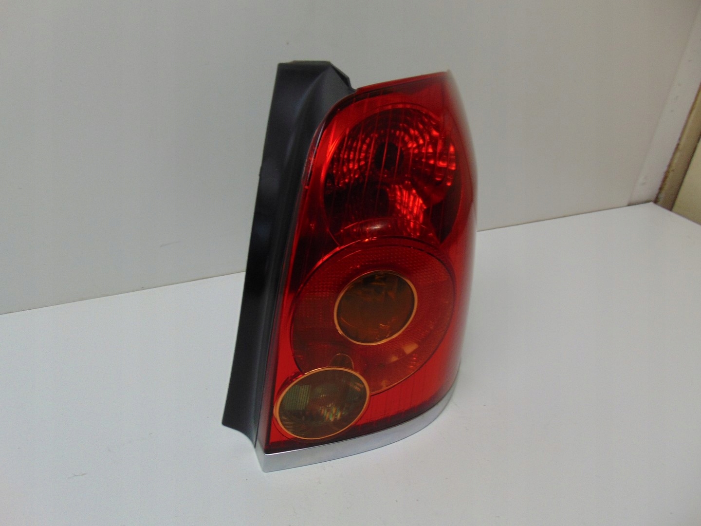 Toyota Avensis T25 Rückleuchte Rearlamp - Thumbnail 5