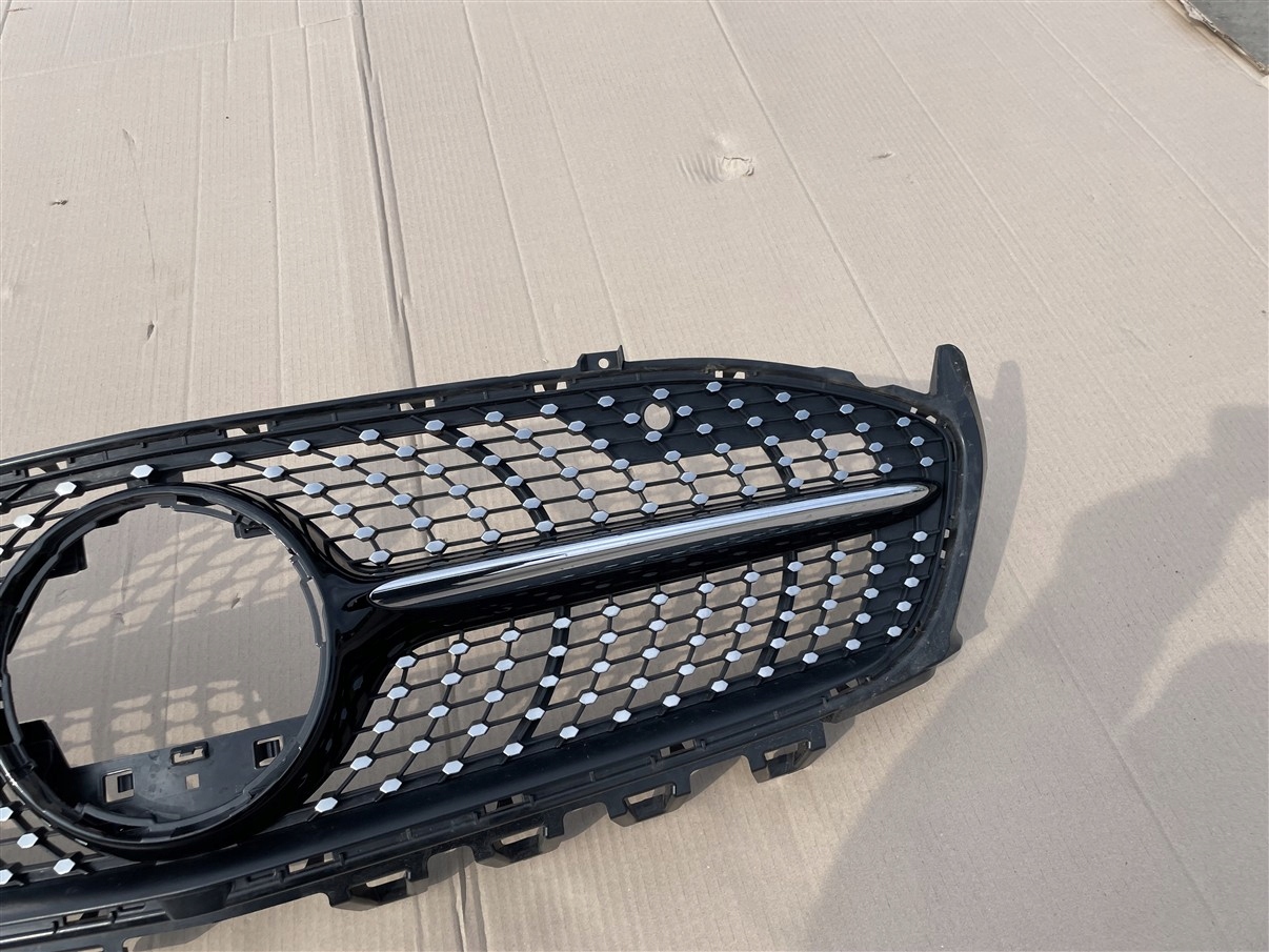 Mercedes-Benz CLA C118 Kühlergrill FRONTGRILL Kühlergitter A1188880000 - Thumbnail 5