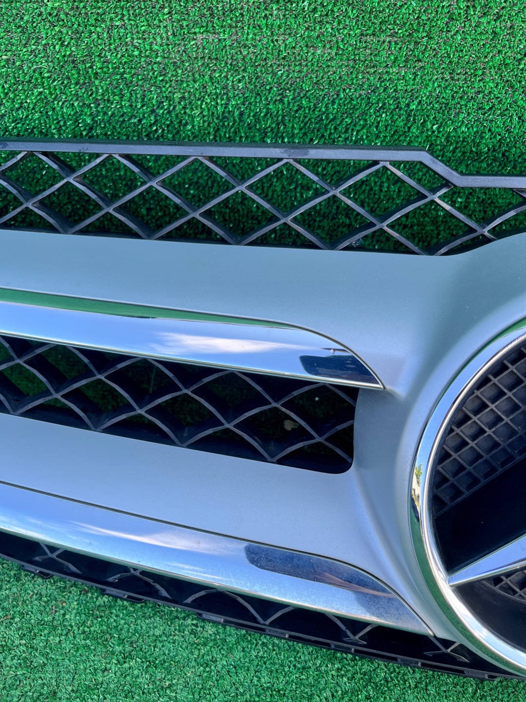 Mercedes-Benz C-Klasse W204 Kühlergrill FRONTGRILL Kühlergitter A2048802983 - Thumbnail 5