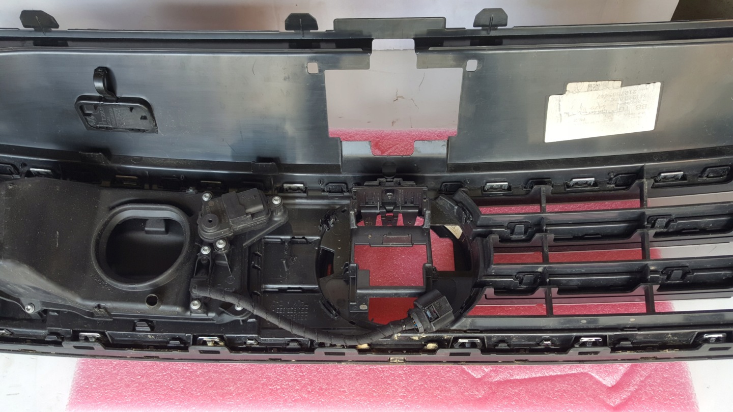 VW Passat B8 Kühlergrill FRONTGRILL Kühlergitter 3G0853653P - Thumbnail 10