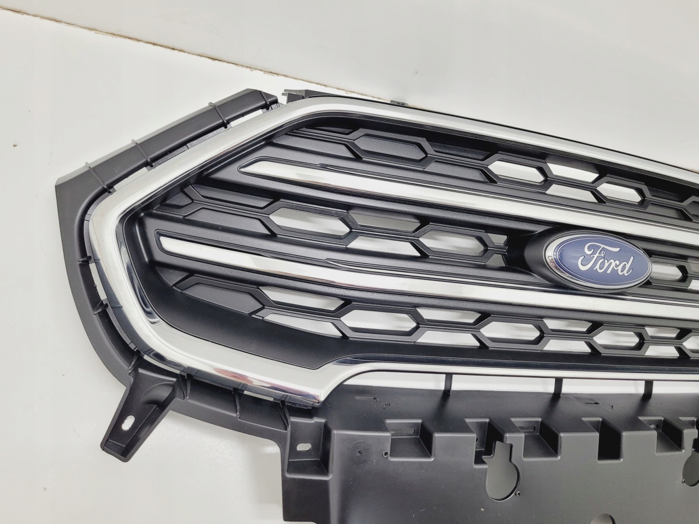 Ford EcoSport Kühlergrill FRONTGRILL Kühlergitter GN1517B968EFO - Thumbnail 3