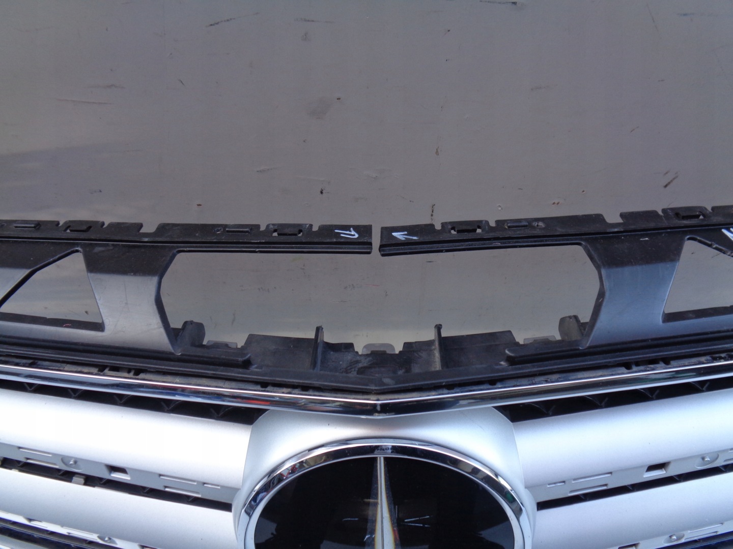 Mercedes-Benz CLS W218 Kühlergrill FRONTGRILL Kühlergitter - Thumbnail 3