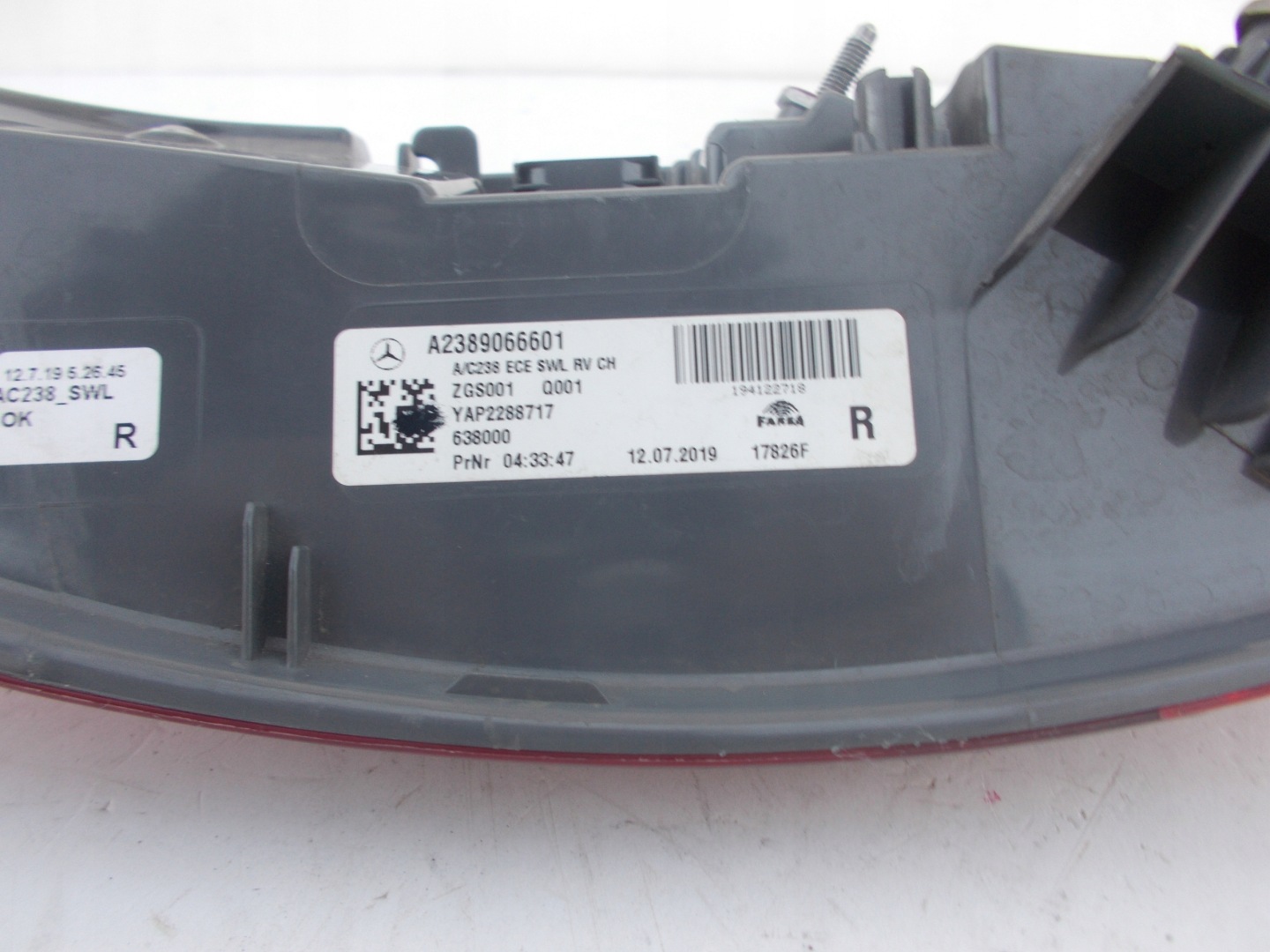 Mercedes-Benz E-Klasse W238 Rückleuchte A2389066601 Rearlamp - Thumbnail 8