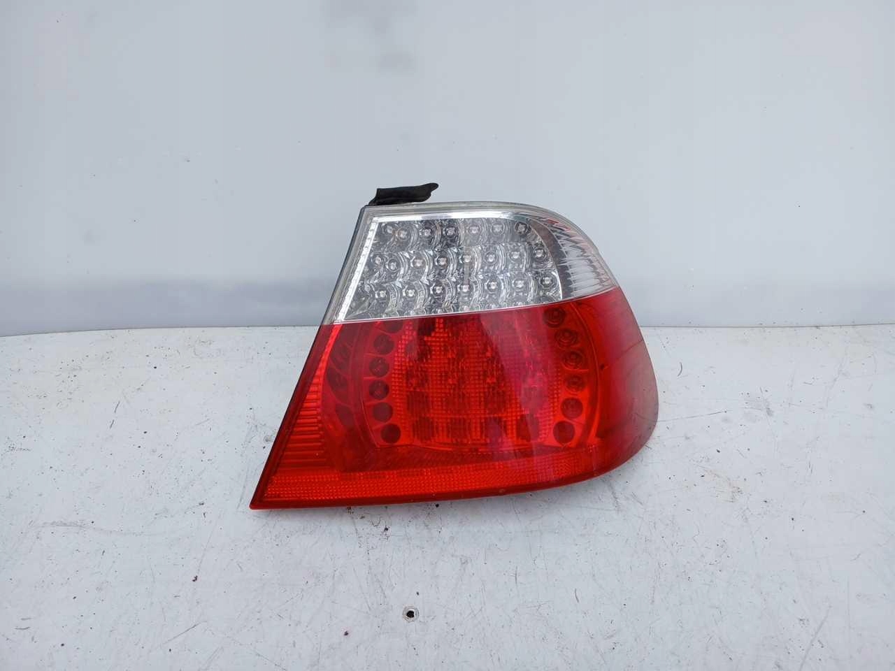 BMW 3 E46 Rückleuchte 6920700 Rearlamp - Thumbnail 1