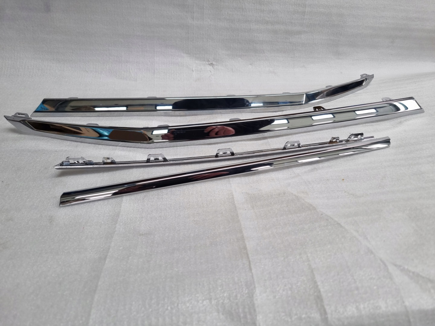 VW Transporter T6 Kühlergrill FRONTGRILL Kühlergitter 7LA853763 - Thumbnail 1
