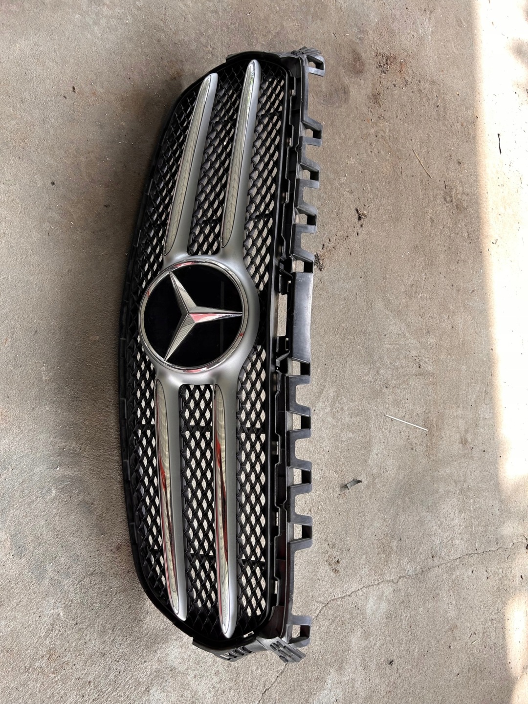 Mercedes-Benz B-Klasse W247 Kühlergrill FRONTGRILL Kühlergitter A2478885700 - Thumbnail 10