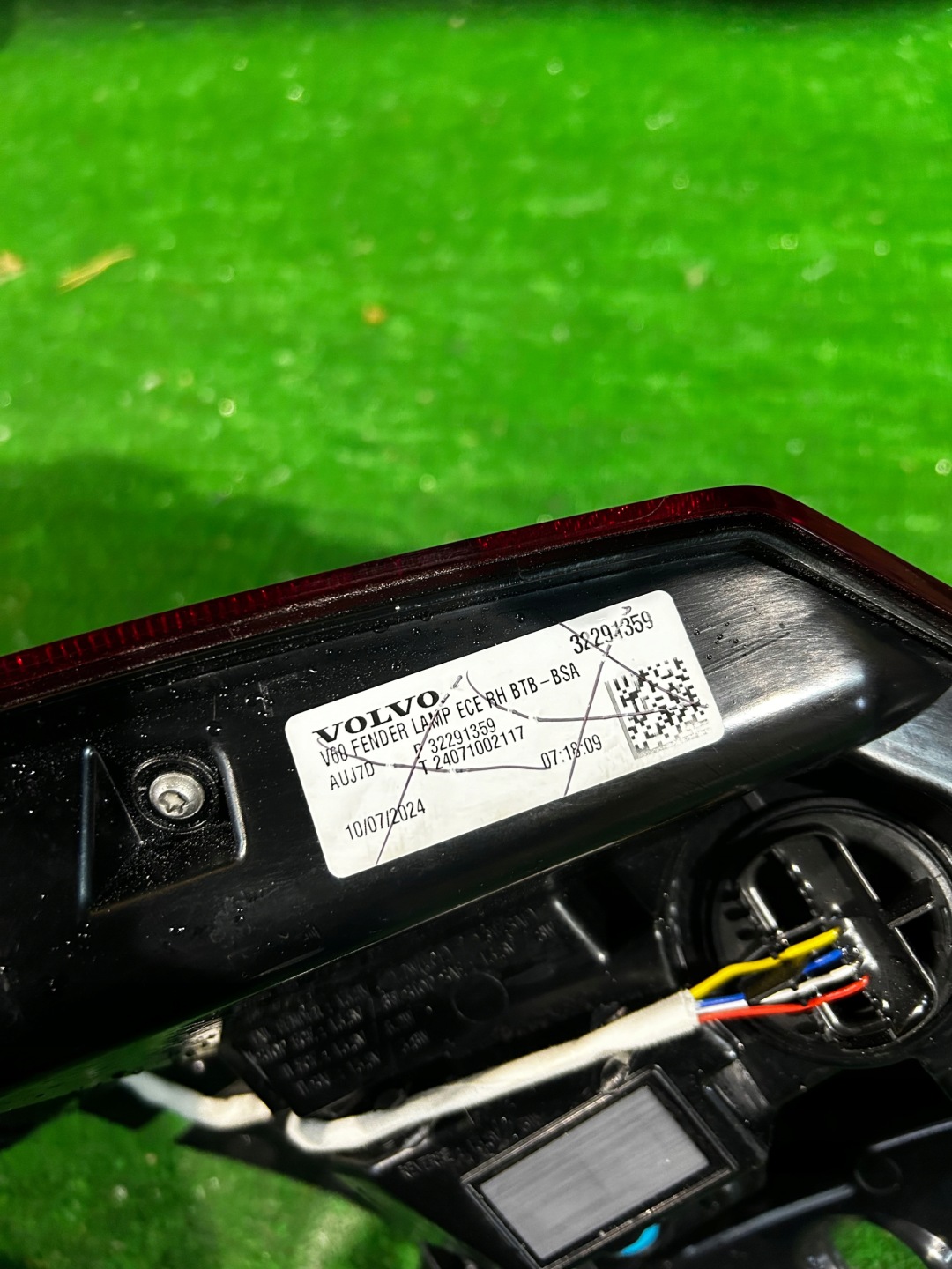 Volvo S60/V60 V60 Rückleuchte 32291359LA Rearlamp - Thumbnail 3