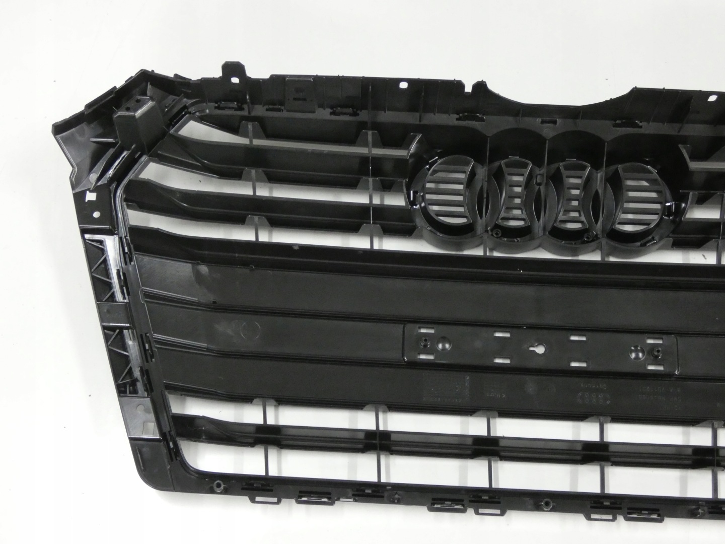 Audi 8W0 Kühlergrill FRONTGRILL Kühlergitter 8W0853651MB - Thumbnail 5