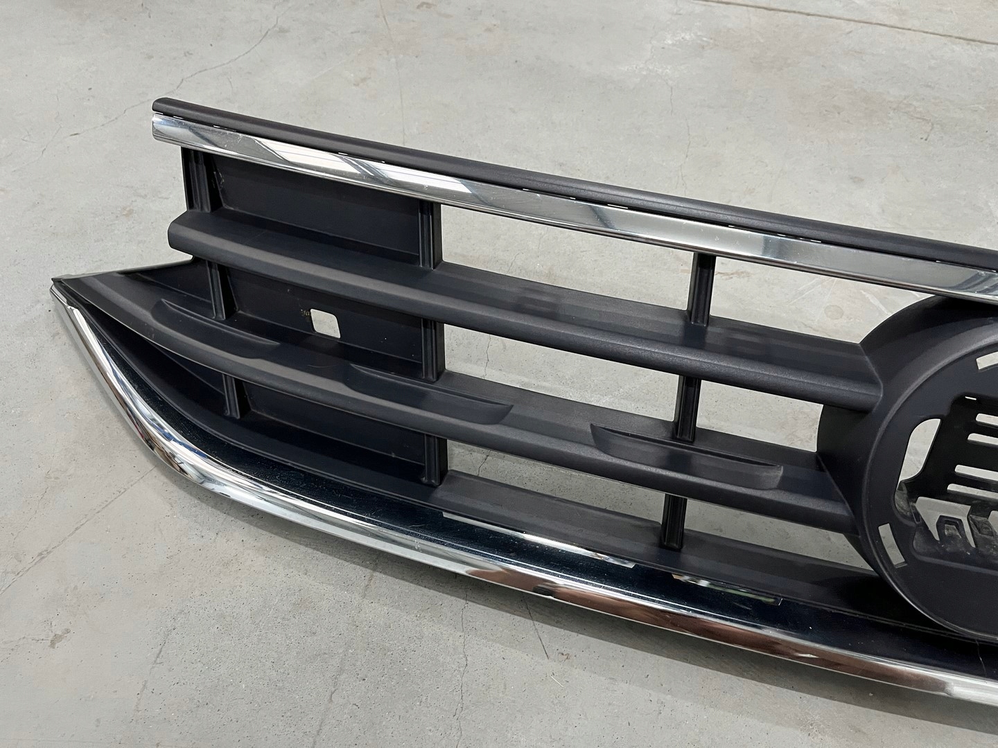 VW Tiguan Kühlergrill FRONTGRILL Kühlergitter 5NA853651BC - Thumbnail 5