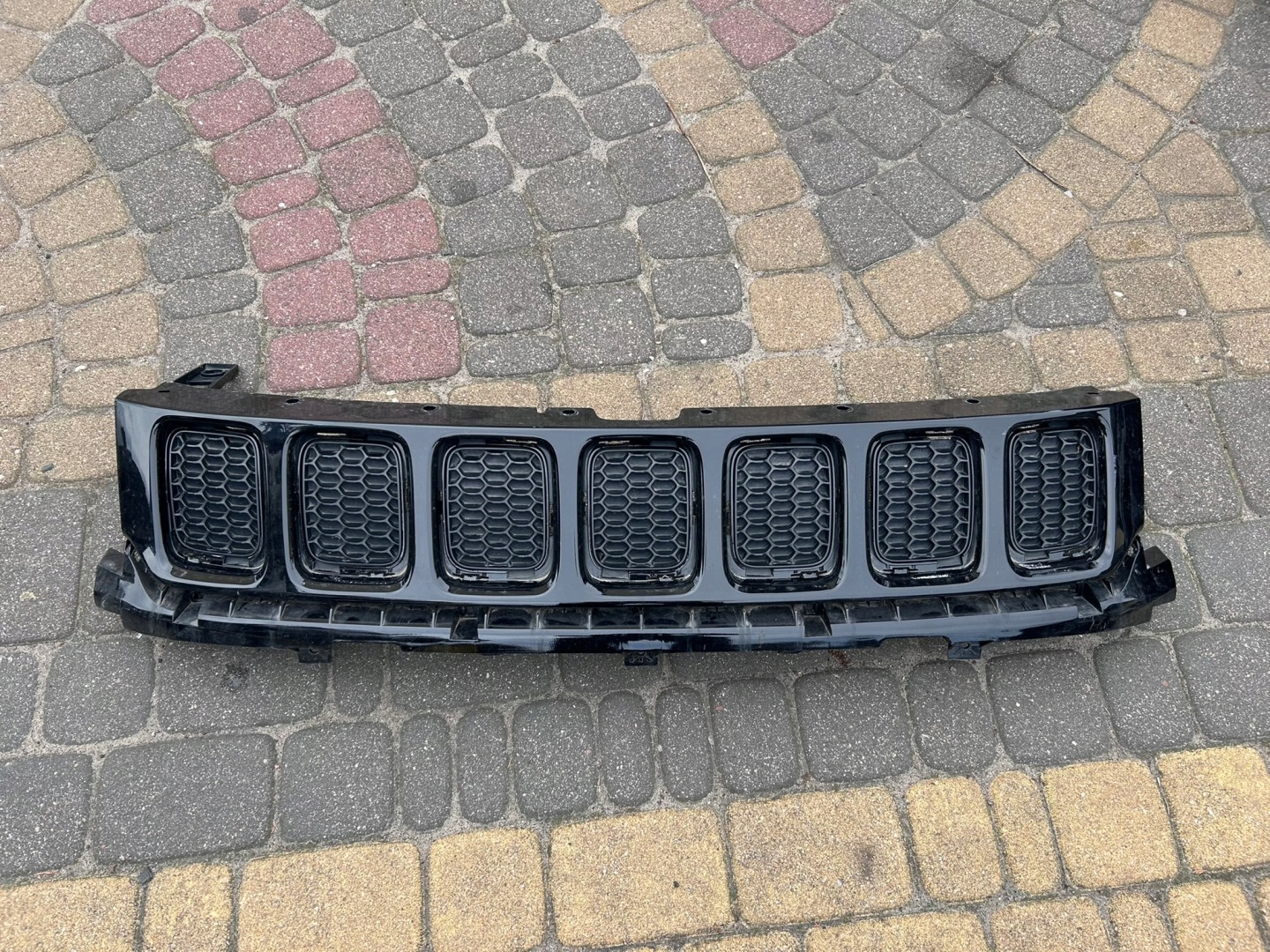Jeep Compass MX Kühlergrill FRONTGRILL Kühlergitter 35UP86TRMA - Thumbnail 1