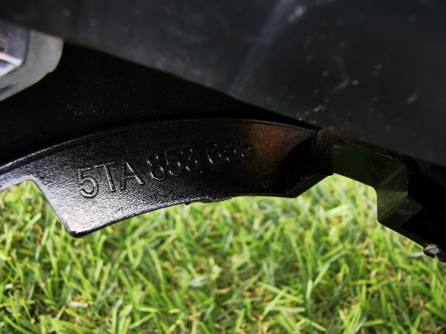 VW Touran 5T Kühlergrill FRONTGRILL Kühlergitter 5TA853653BG - Thumbnail 12