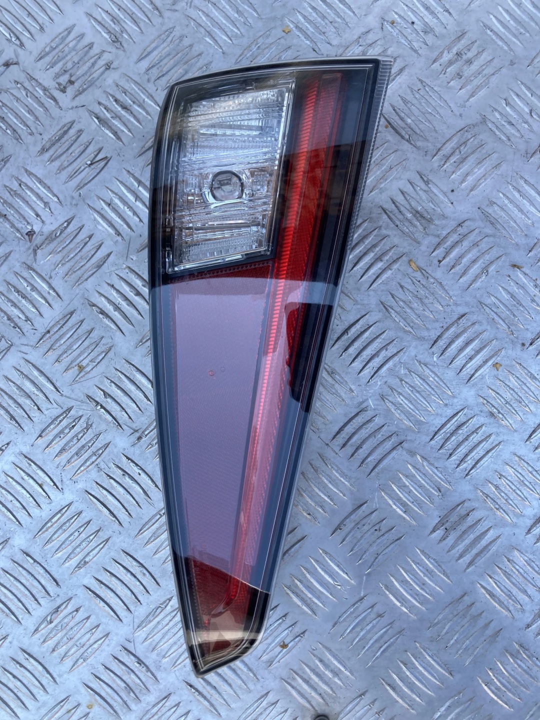 Toyota Prius HW2 Rückleuchte Rearlamp - Thumbnail 1