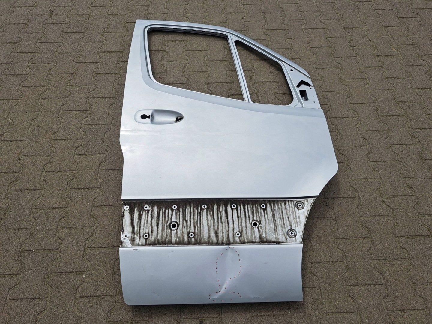 Mercedes-Benz Sprinter W910 Tür Vorne Rechts Door A9107202300 - Thumbnail 1
