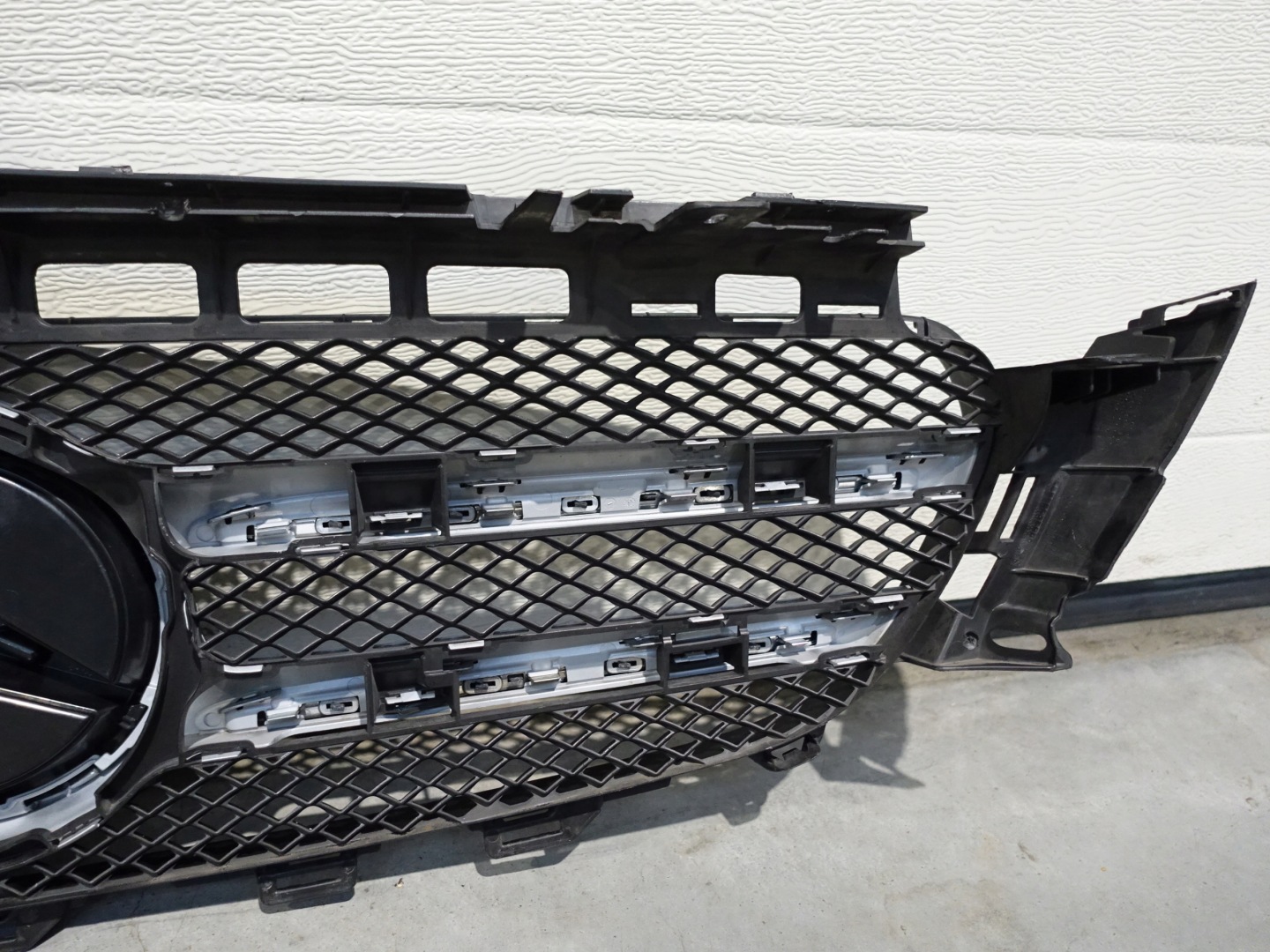 Mercedes-Benz E-Klasse W213 Kühlergrill FRONTGRILL Kühlergitter A0008880100 - Thumbnail 9
