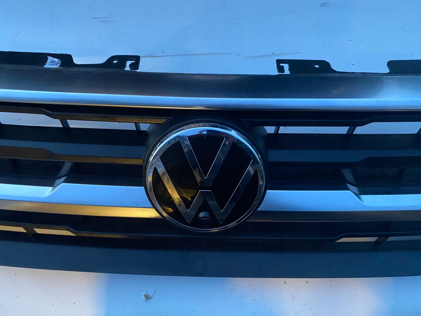 VW Amarok I 2H Kühlergrill FRONTGRILL Kühlergitter - Thumbnail 7