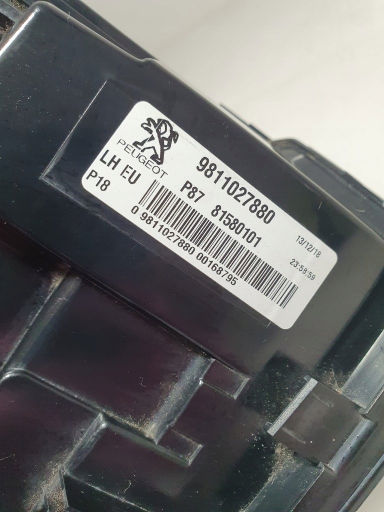 Peugeot 5008 Rückleuchte 9811027880 Rearlamp - Thumbnail 10