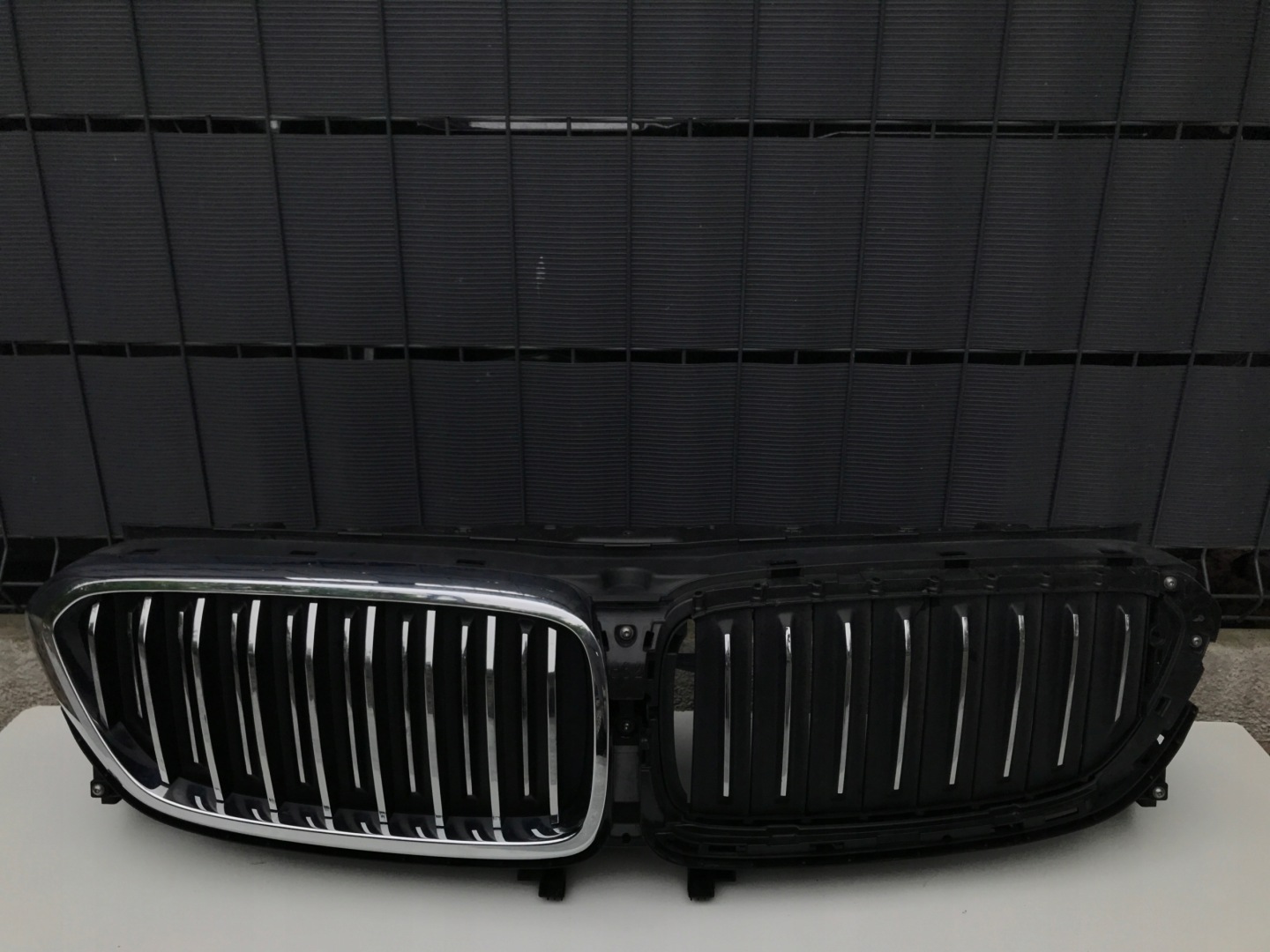BMW 6 E64 Kühlergrill FRONTGRILL Kühlergitter 2018885 - Thumbnail 1