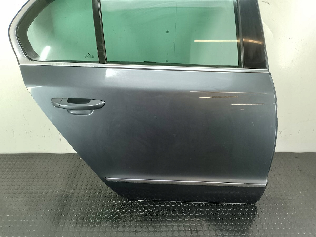 Skoda Superb 3U Tür Hinten Rechts Limousine Door Porta Porte - Thumbnail 8