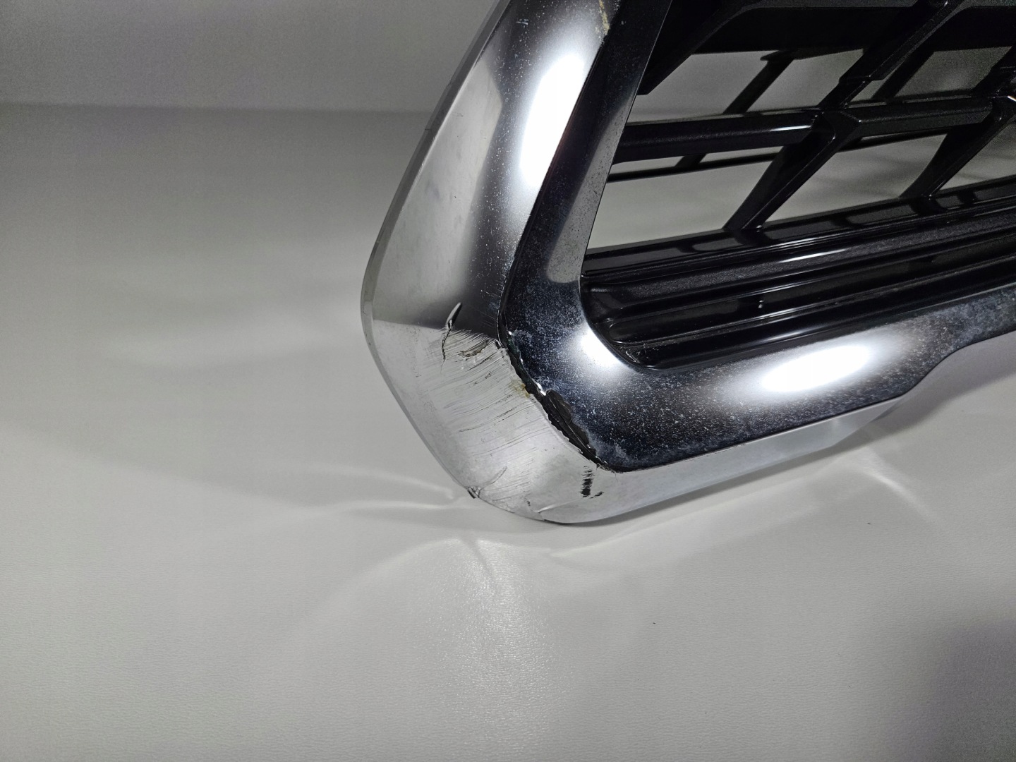 Lexus UX ZA1 Kühlergrill FRONTGRILL Kühlergitter 53111762400 - Thumbnail 3