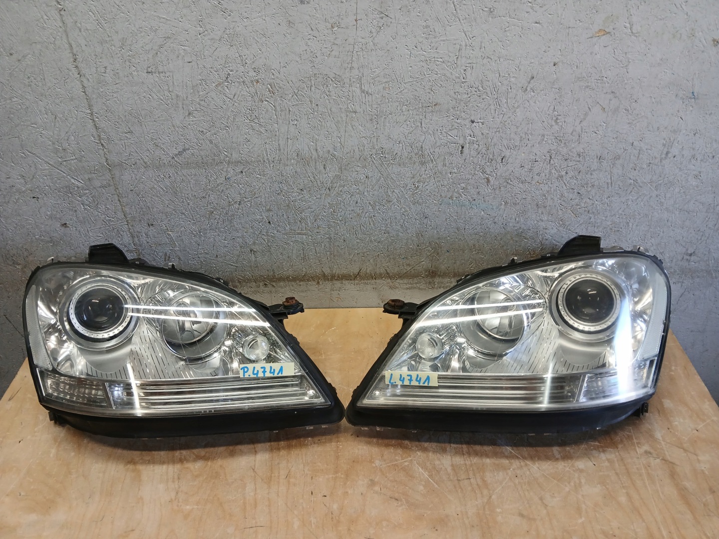 Frontscheinwerfer Mercedes-Benz M-Klasse W164 Xenon Links Scheinwerfer Headlight - Thumbnail 1