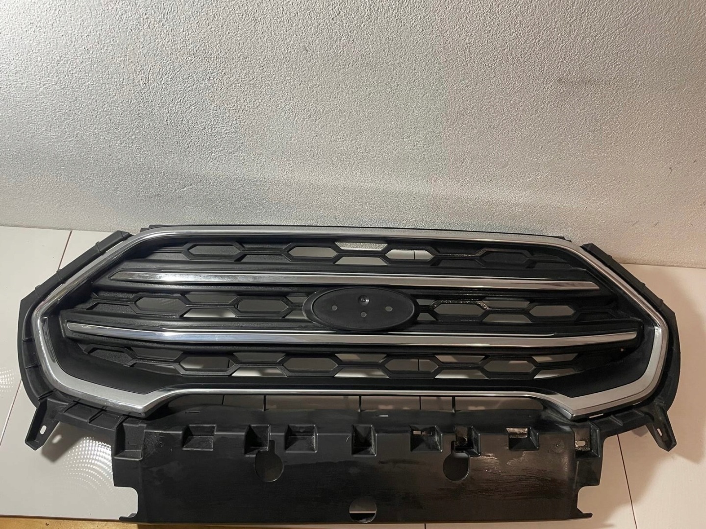 Ford EcoSport Kühlergrill FRONTGRILL Kühlergitter GN1517B968EW - Thumbnail 1