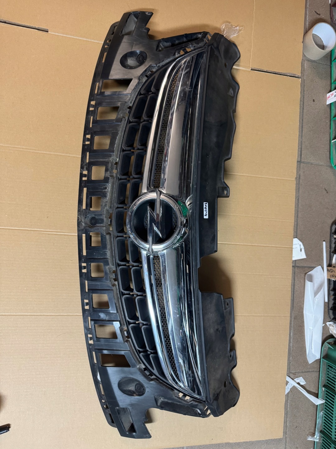 Opel Corsa Kühlergrill FRONTGRILL Kühlergitter - Thumbnail 1