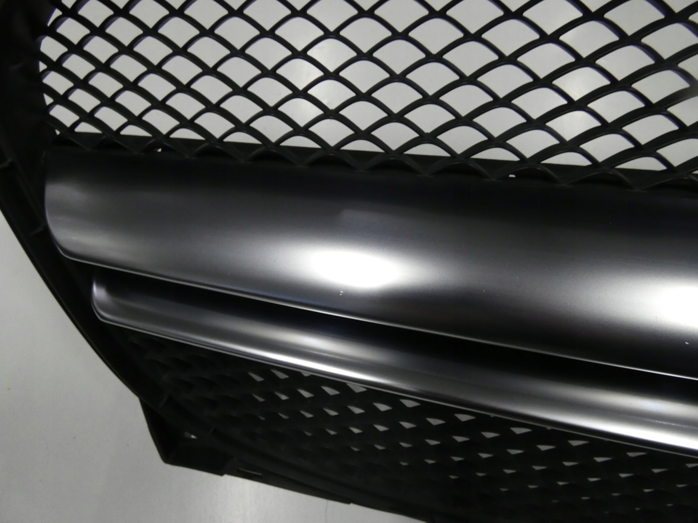 Mercedes-Benz GLA W156 Kühlergrill FRONTGRILL Kühlergitter A1568880760 - Thumbnail 9