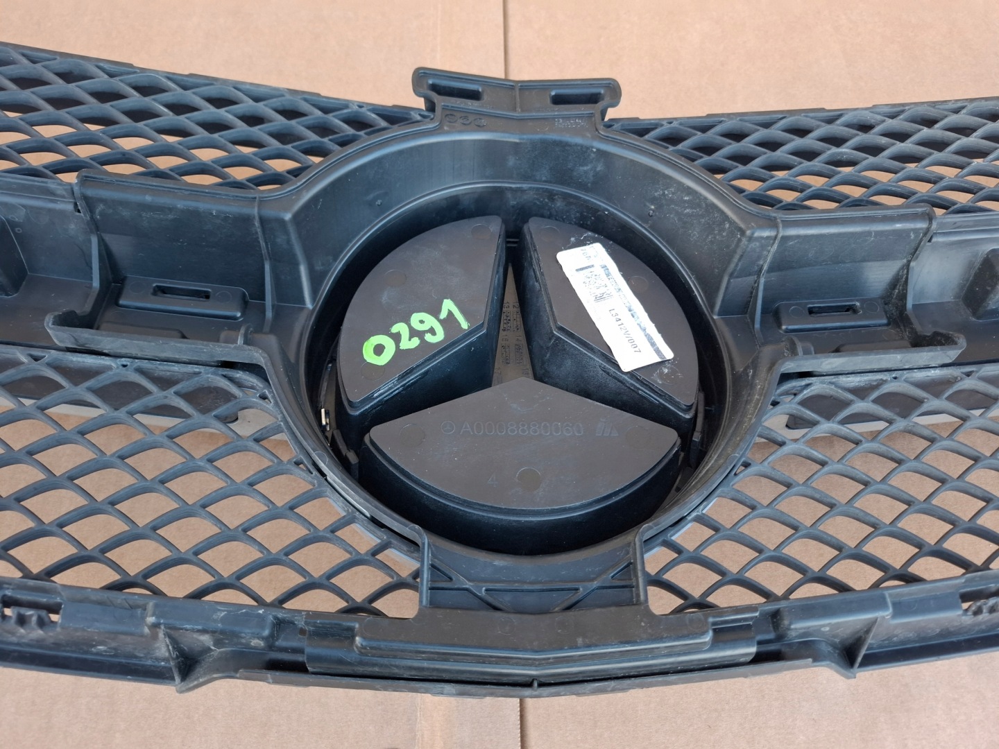 Mercedes-Benz A-Klasse W176 Kühlergrill FRONTGRILL Kühlergitter A1768850200 - Thumbnail 11