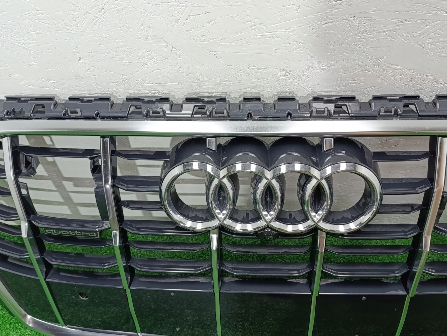 Audi Q7 Kühlergrill FRONTGRILL Kühlergitter 4M0853651AJ - Thumbnail 10