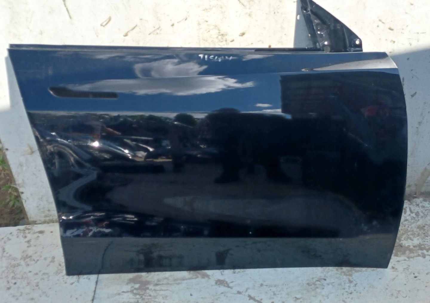 Tesla Model Y 005 Tür Vorne Rechts Door Porta Porte - Thumbnail 1