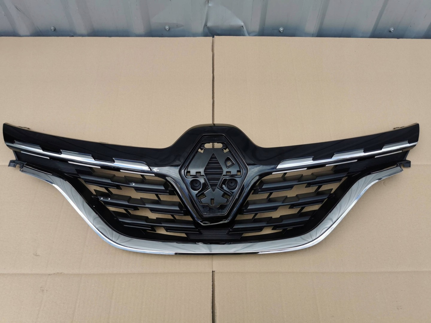 Renault Captur RJB Kühlergrill FRONTGRILL Kühlergitter 623105565R - Thumbnail 12