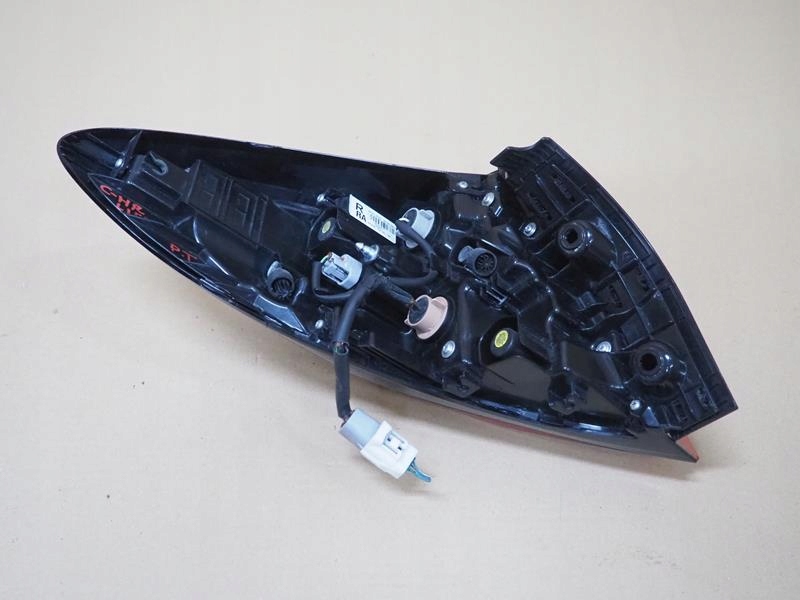 Toyota C-HR X20 Rückleuchte 81550F4120 Rearlamp - Thumbnail 5