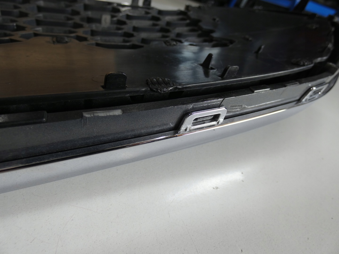Ford Ka III KAF Mk3 Kühlergrill FRONTGRILL Kühlergitter - Thumbnail 10