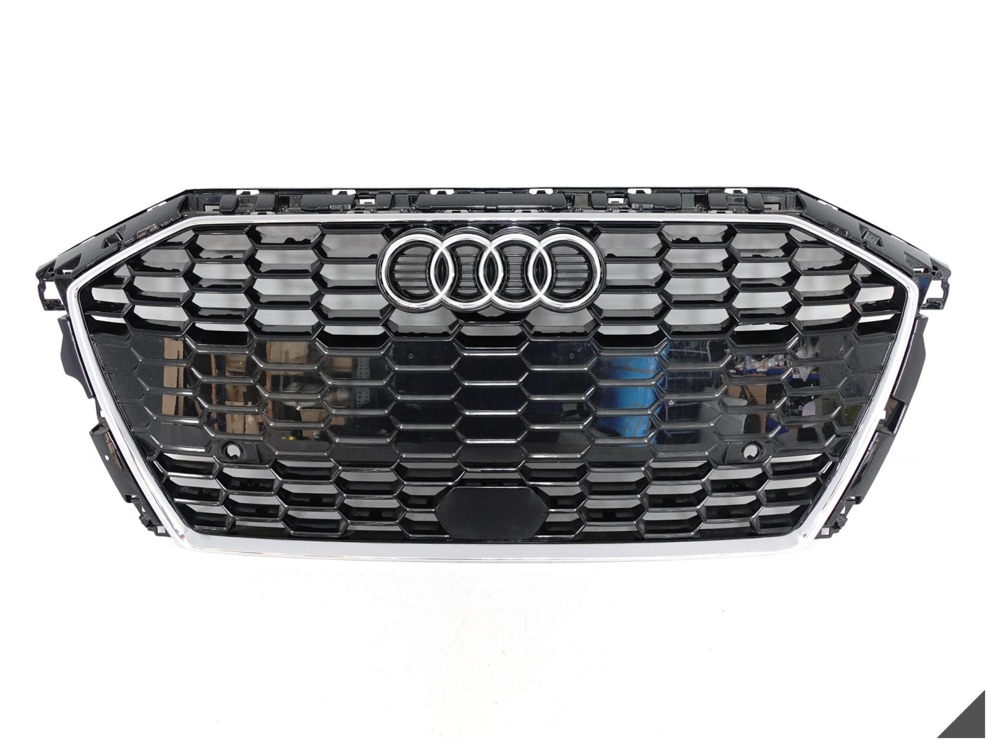 Audi A3 8Y Kühlergrill FRONTGRILL Kühlergitter - Thumbnail 1
