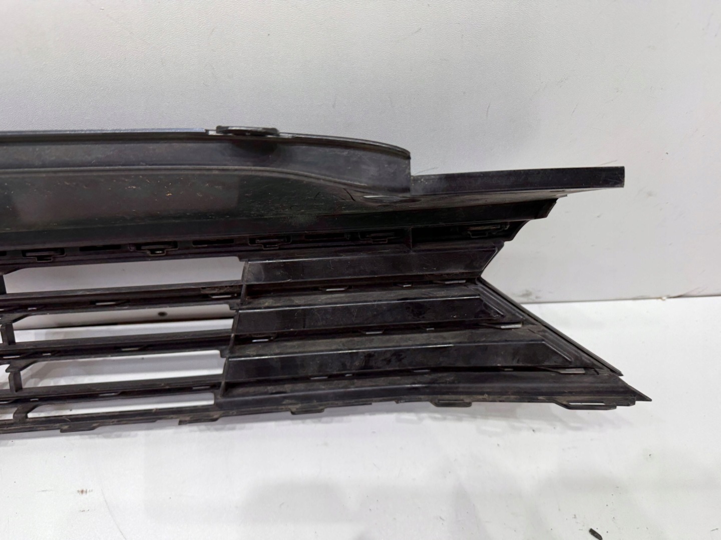 VW Passat B8 Kühlergrill FRONTGRILL Kühlergitter 3G0853653D - Thumbnail 6