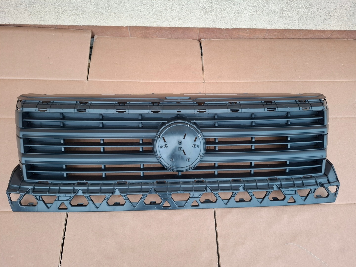 VW Crafter Kühlergrill FRONTGRILL Kühlergitter - Thumbnail 1