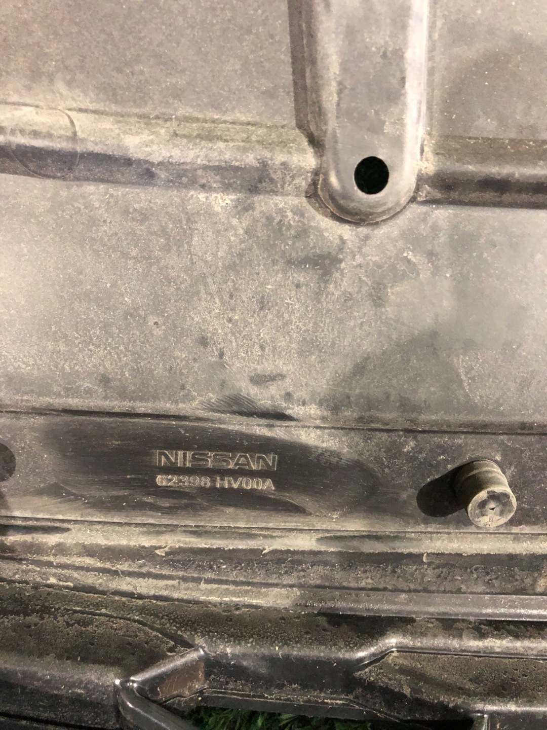 Nissan X-Trail T32 Kühlergrill FRONTGRILL Kühlergitter 623106FR0D - Thumbnail 7
