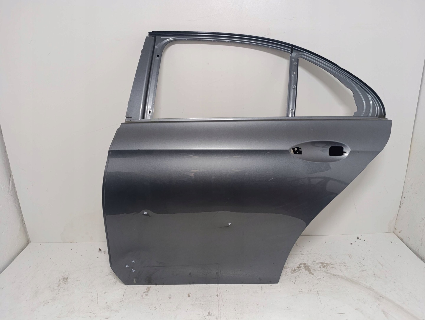 Mercedes-Benz E-Klasse W213 Tür Hinten Links Limousine Door A2137320110 - Thumbnail 1